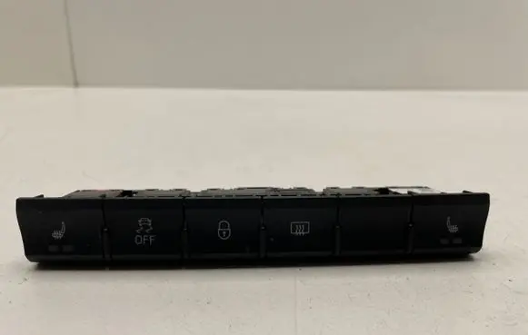 Skoda Rapid (NH) A set of switches 5JA927132AH 10098324
