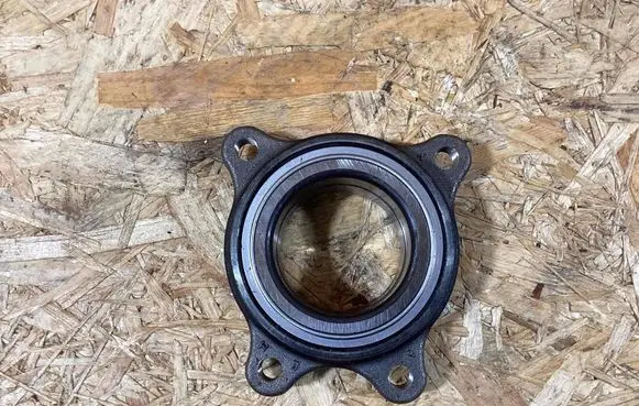 Porsche Cayenne (9Y0 9Y3) Rear wheel hub spindle/knuckle 4m0407625d