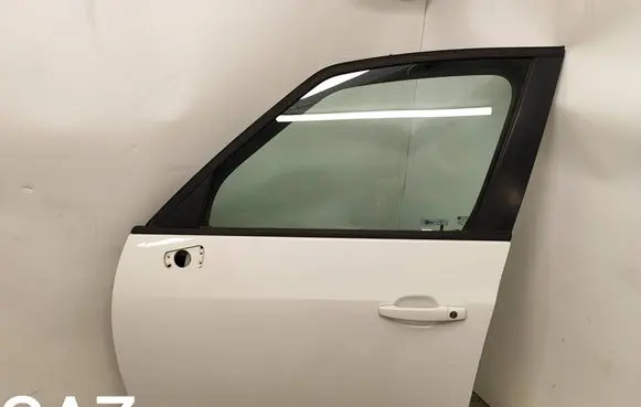 Opel Zafira C Front door