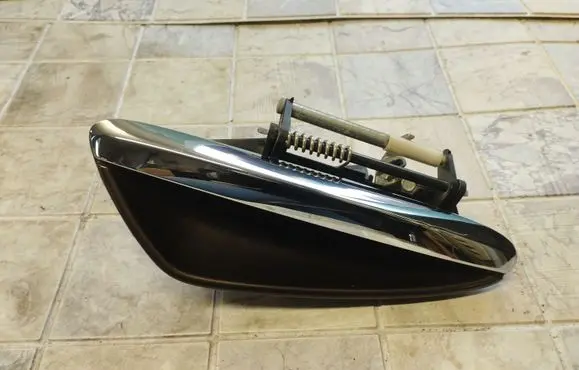 Alfa Romeo 159 Rear door exterior handle B948