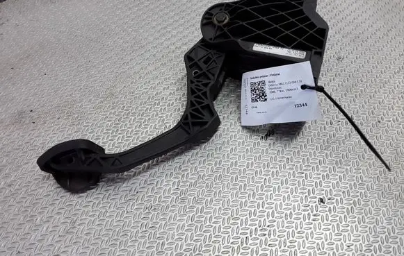 Clutch pedal
