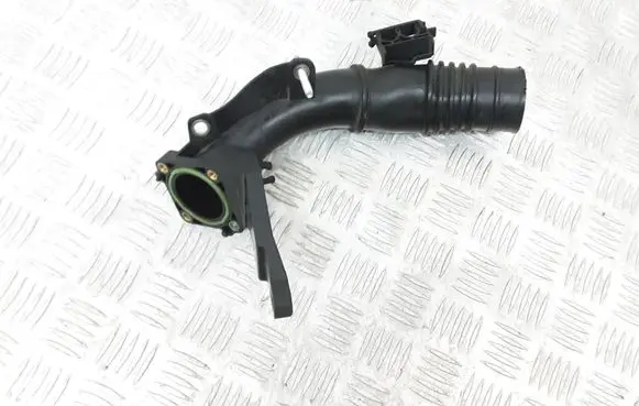 Ford Focus Intercooler hose/pipe AV6Q9351BB