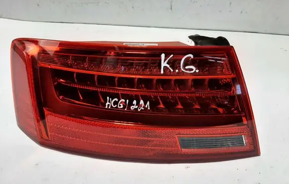 Audi A5 8T 8F Rear/tail lights 8T0945095H
