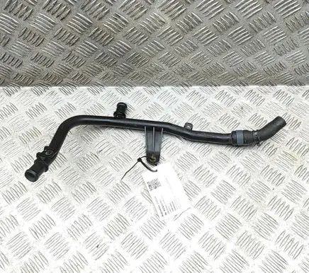 Cupra Formentor Engine coolant pipe/hose 5Q0121065N