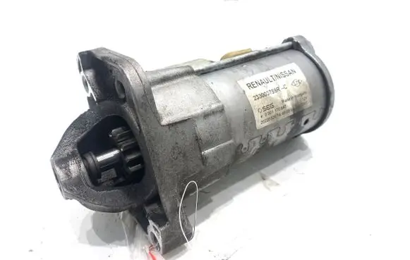 Dacia Duster II Starter motor 233003759R