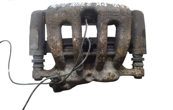 Citroen C5 Front brake caliper 9684703280