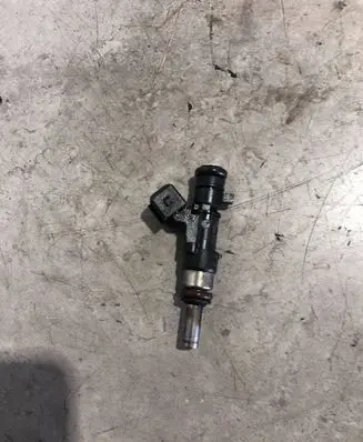 Maserati GranTurismo Fuel injector 0280158124