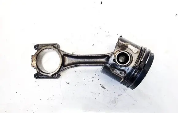 Skoda Octavia Mk2 (1Z) Piston with connecting rod