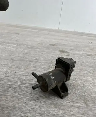 Renault Laguna II Vacuum valve 7700113769