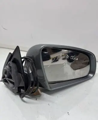 Audi A4 S4 B7 8E 8H Front door electric wing mirror 50010