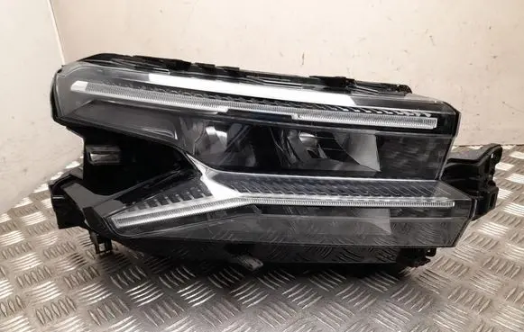 Citroen C5 Aircross Headlight/headlamp 9845038380