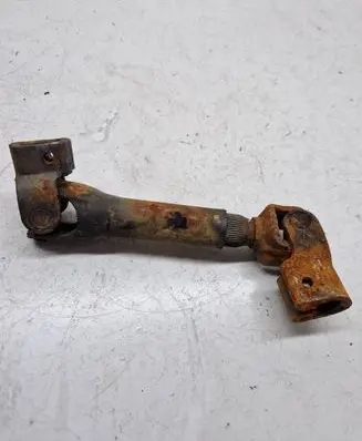 Opel Zafira B Engine mount bracket