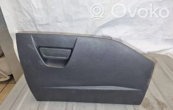 Ford Focus Glove box 