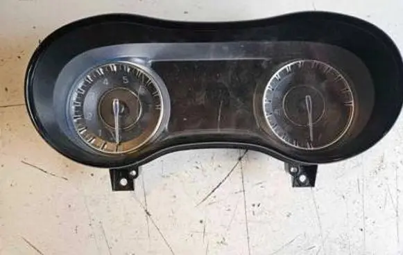 Chrysler 300C Speedometer (instrument cluster) A2C90670700
