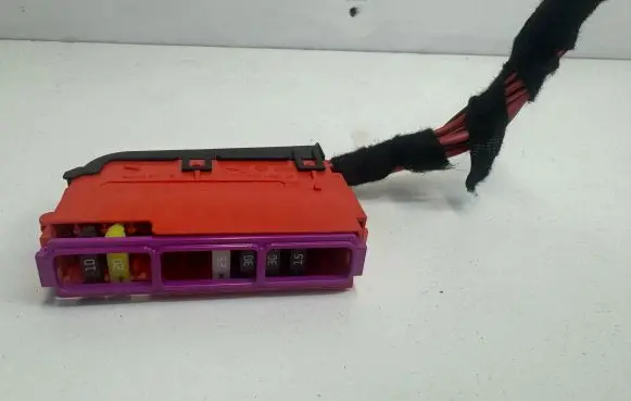 Porsche Macan (95B) Fuse module 8K0941824E