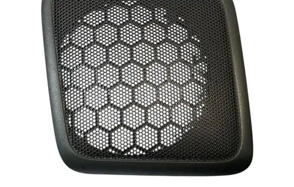 Volkswagen Transporter - Caravelle T4 Side speaker trim/cover 7D1857209