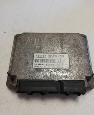 Audi A3 S3 8L Engine control unit/module 06A906019N