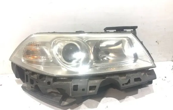 Renault Megane II Headlight/headlamp 89312740 893127405X80 8200412742E