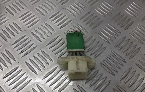 Ford Fusion Heater blower fan relay BRAK