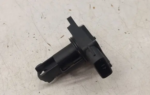Toyota Avensis T250 Mass air flow meter 1974003070 222040N010