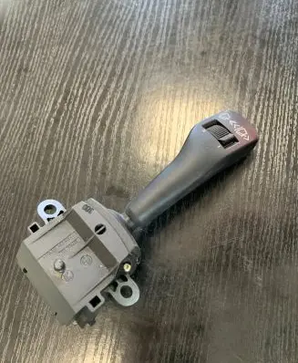 BMW 3 E46 Wiper control stalk 8363664 01204000