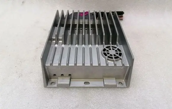 Mercedes-Benz CLS C218 X218 Sound amplifier A2129005213 A1729012100