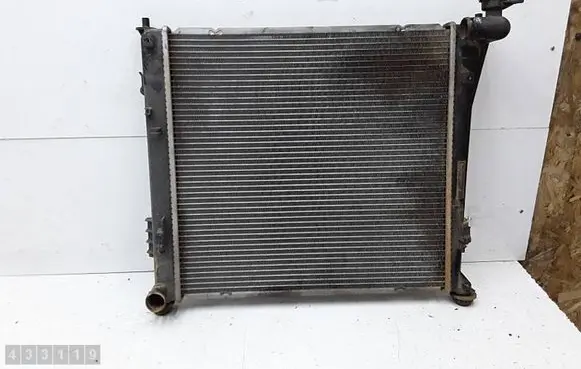 Hyundai i40 Coolant radiator 67551