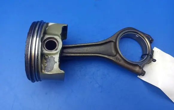 BMW 6 E63 E64 Piston with connecting rod 23022004 NORAL91R0 9244704