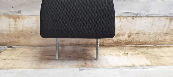 Toyota Corolla Verso E121 Rear seat headrest 