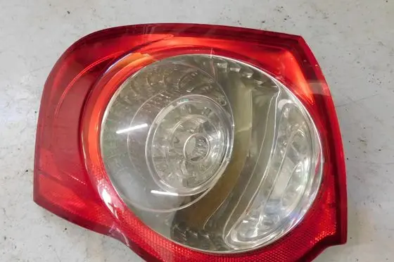 Volkswagen PASSAT B6 Rear/tail lights 3C994595N