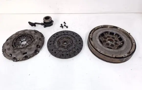 Ford Kuga I Clutch set kit 415031810 324064310