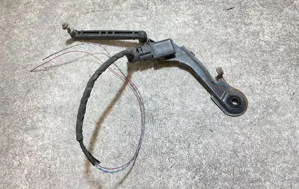 Audi Q5 SQ5 Headlight/headlamp level sensor 20655800 80A907504