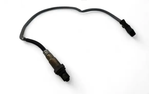 BMW 5 F10 F11 Lambda probe sensor 7589475