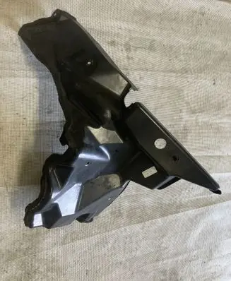 Jaguar F-Pace Other engine bay part GX736D057AF