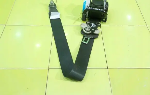 Mazda 6 Front seatbelt 0589P1000146 BEZPIECZENSTWA