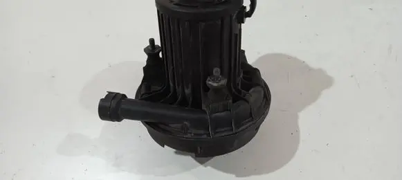 Audi A3 S3 8P Secondary air pump 06A959253B