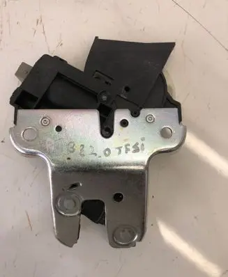 Audi A4 S4 B8 8K Tailgate/trunk/boot lock/catch/latch 4F5827505D