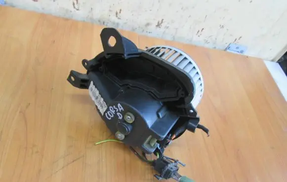 Opel Corsa D Heater fan/blower