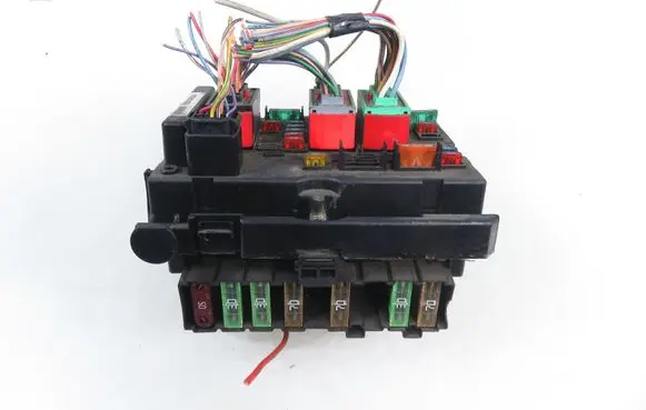 Peugeot 307 Central body control module 9650664080