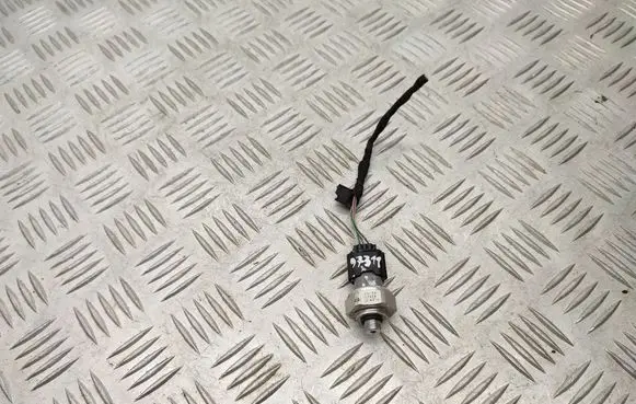 Air conditioning (A/C) pressure sensor