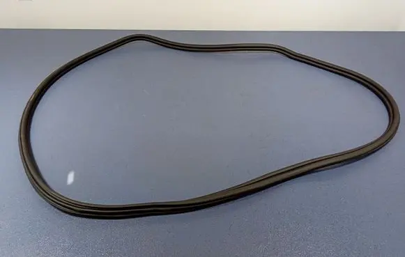 BMW X5 G05 Front door rubber seal 7428696