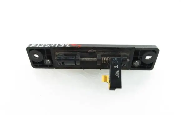 KIA Sorento Rear door exterior handle/bracket 