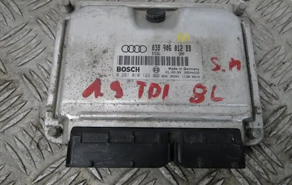 Audi A3 S3 8L Other control units/modules 038906012BB