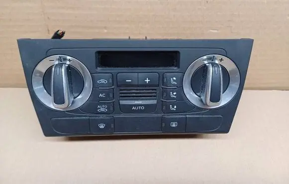 Audi A3 S3 8P Climate control unit 8P0820043BM A2C53380926