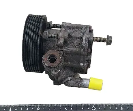 Renault Master II Power steering pump 91130ZF