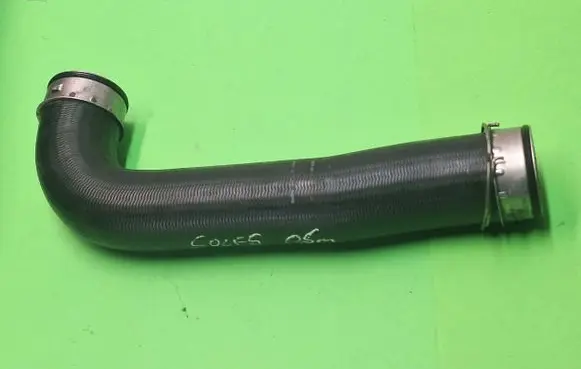 Volkswagen Golf V Intercooler hose/pipe