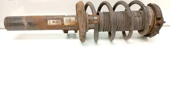 Volkswagen Golf V Front shock absorber with coil spring 1T0412015MP 1T0413031HP 1K0412331C