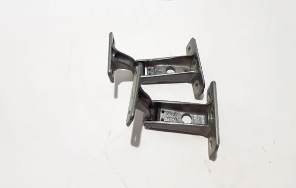 Renault Kangoo III Loading door upper hinge 904003694R
