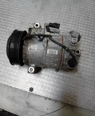 Renault Megane III Air conditioning (A/C) compressor (pump) 926004EB0A GE4471606893