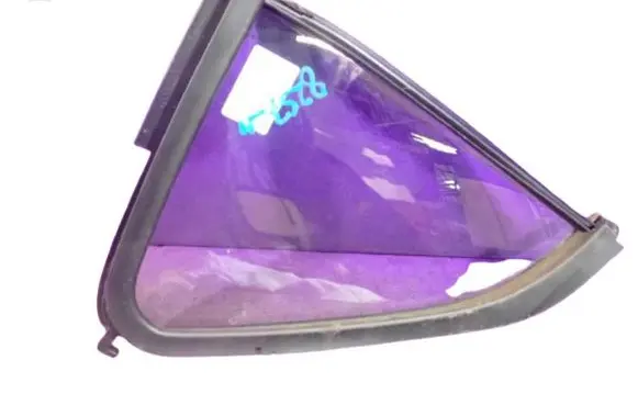 Suzuki Splash Front door window glass four-door 